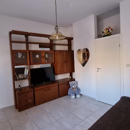 Apartament Centru Plaja Modern コンスタンツァ エクステリア 写真